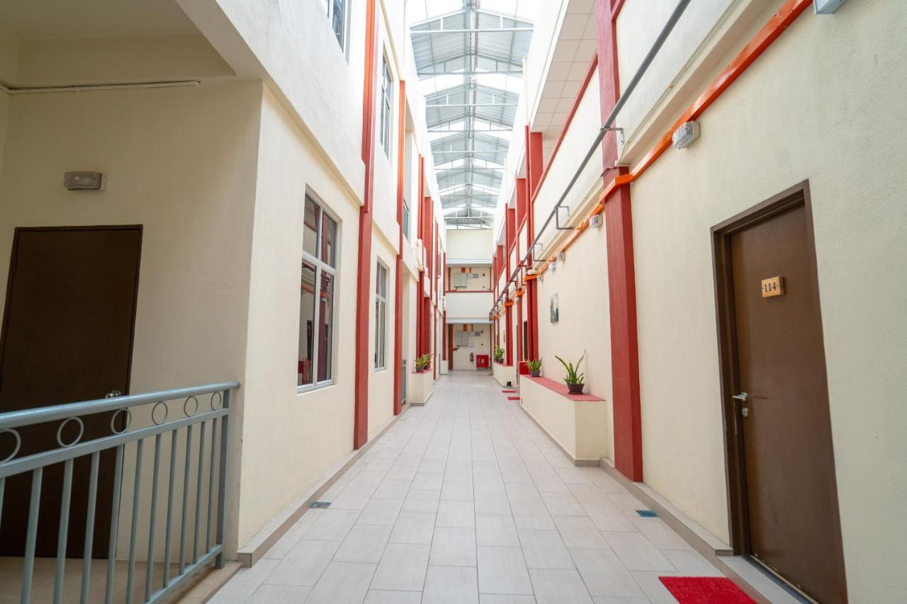 פנתאי צנאנג Paretto Seaview Hotel מראה חיצוני תמונה